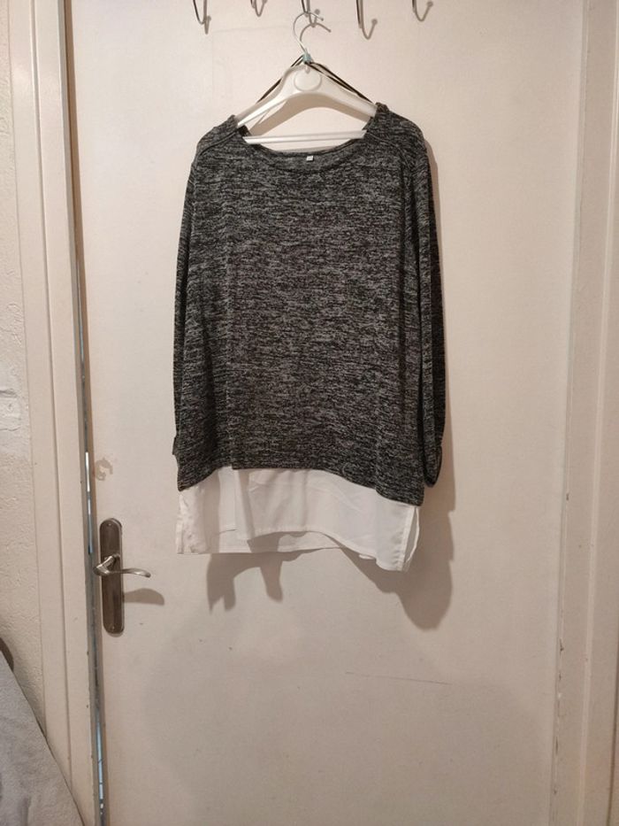 Pull gris taille 42 44