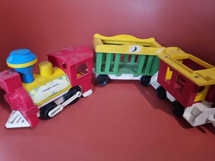 train circus fisher price des années 80' à nettoyer