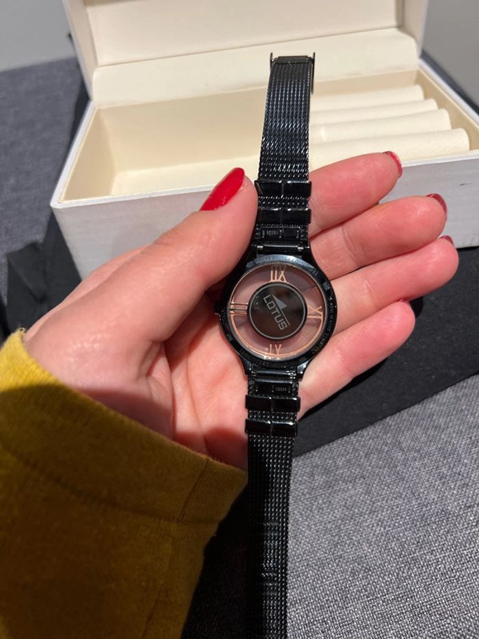 Montre Lotus femme - photo numéro 2