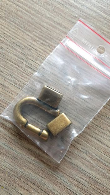 Attache pour bracelet