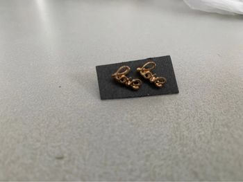 Boucles d’oreilles fantaisies Love