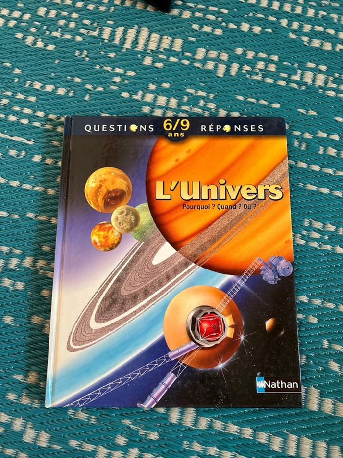 Livre sur l’univers