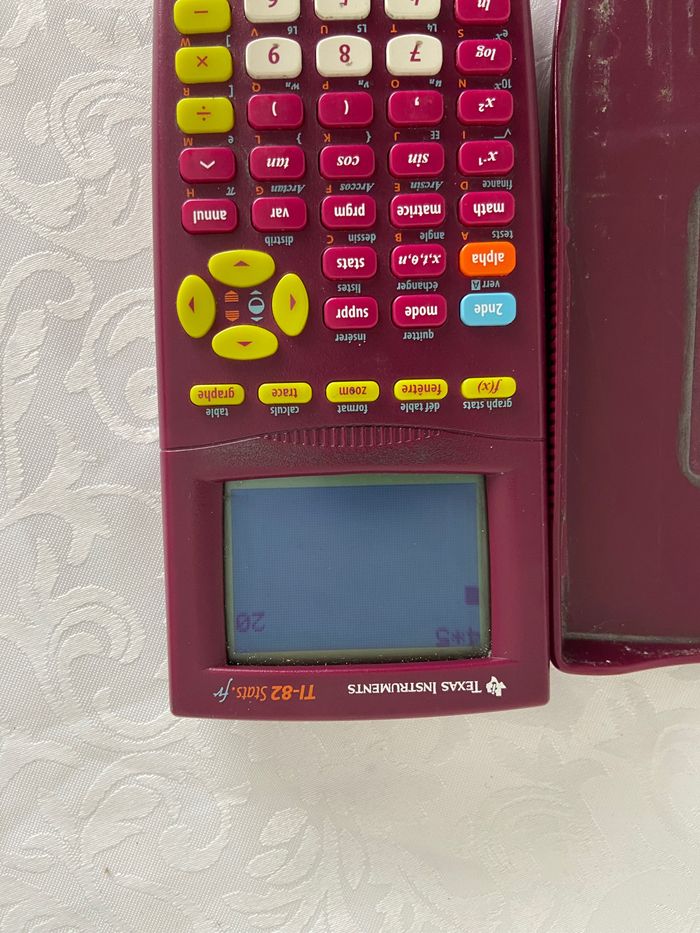 Calculatrice texas instrument TI 82 - photo numéro 7