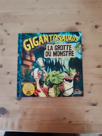 Livre Gigantosaurus