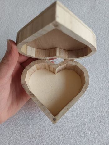 Boite en bois coeur