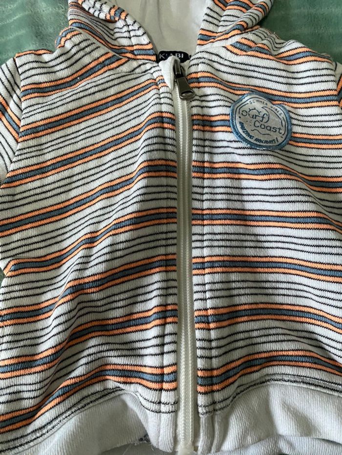 Veste bébé 6mois - photo numéro 2