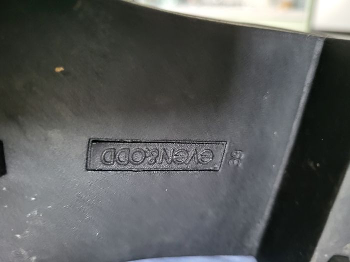 Boots noires - photo numéro 5