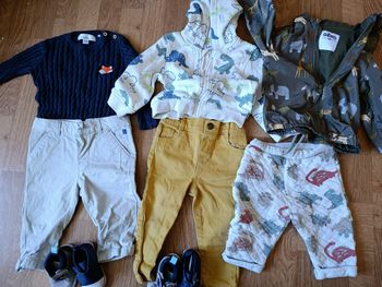 Lot de vêtements 12 mois 