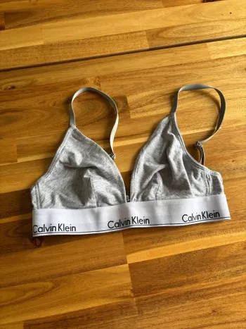 Soutient gorge gris