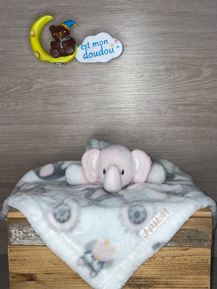 PIL13 doudou éléphant 🐘 blankets & beyond