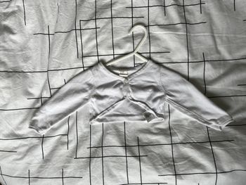 Cardigan blanc 6 mois