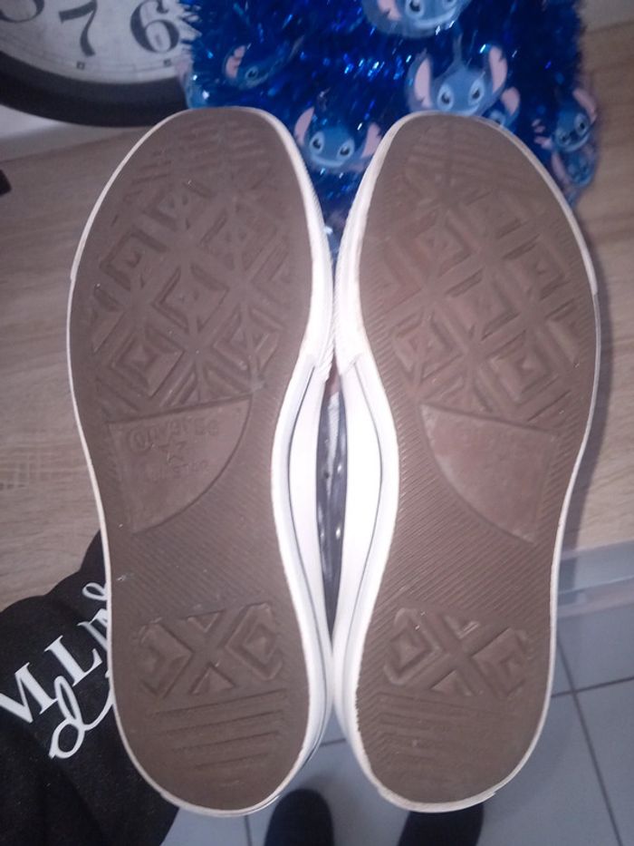 Converse femme Taille 36,5 tbe - photo numéro 13