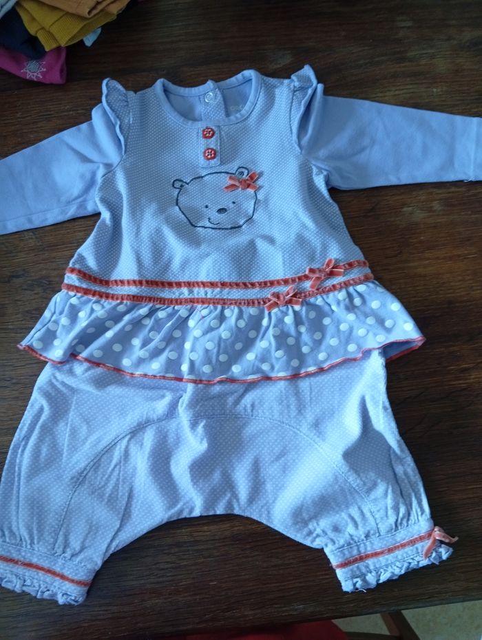 Ensemble orchestra taille 6 mois - photo numéro 2