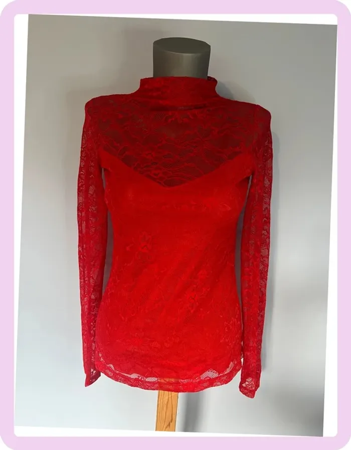 Haut dentelle rouge Patrizia Pepe – taille 0 – élégant & féminin