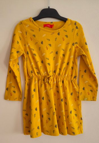 Robe motif feuilles