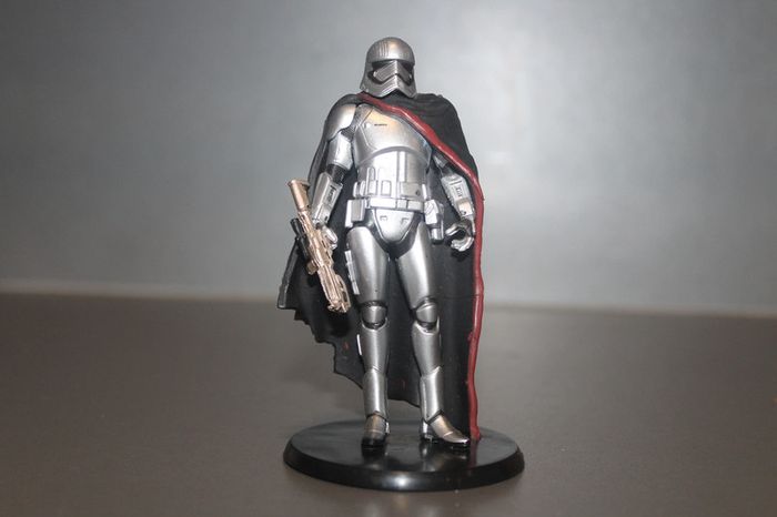 Figurine Captain Phasma - Star Wars