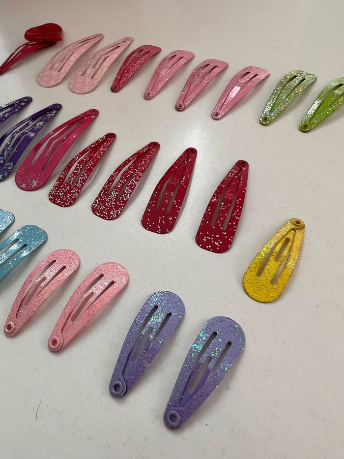 Lot 26 barrettes - photo numéro 2