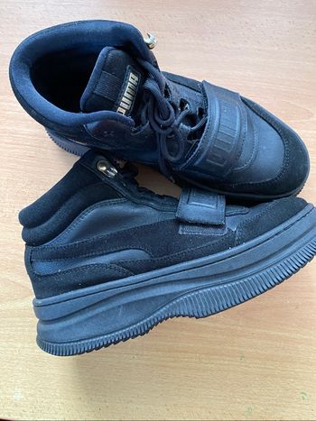 Baskets taille 40