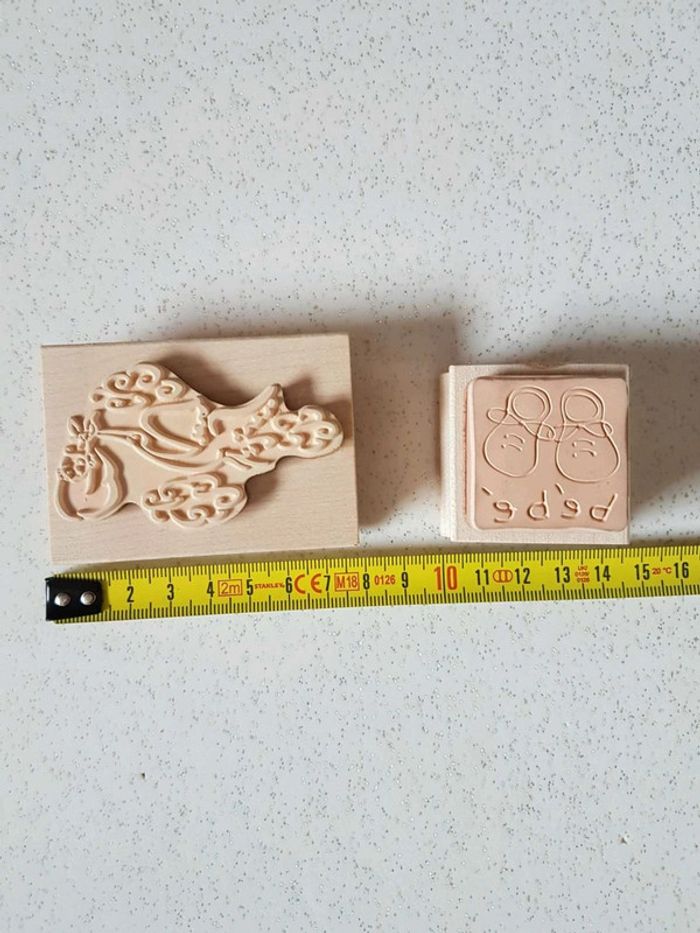 Lot  de  2 tampons thème naissance - photo numéro 2