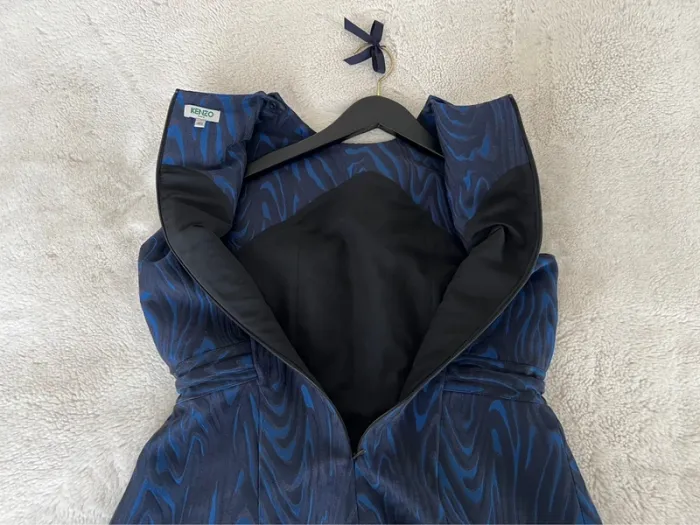 Robe Kenzo taille 40 - photo numéro 4