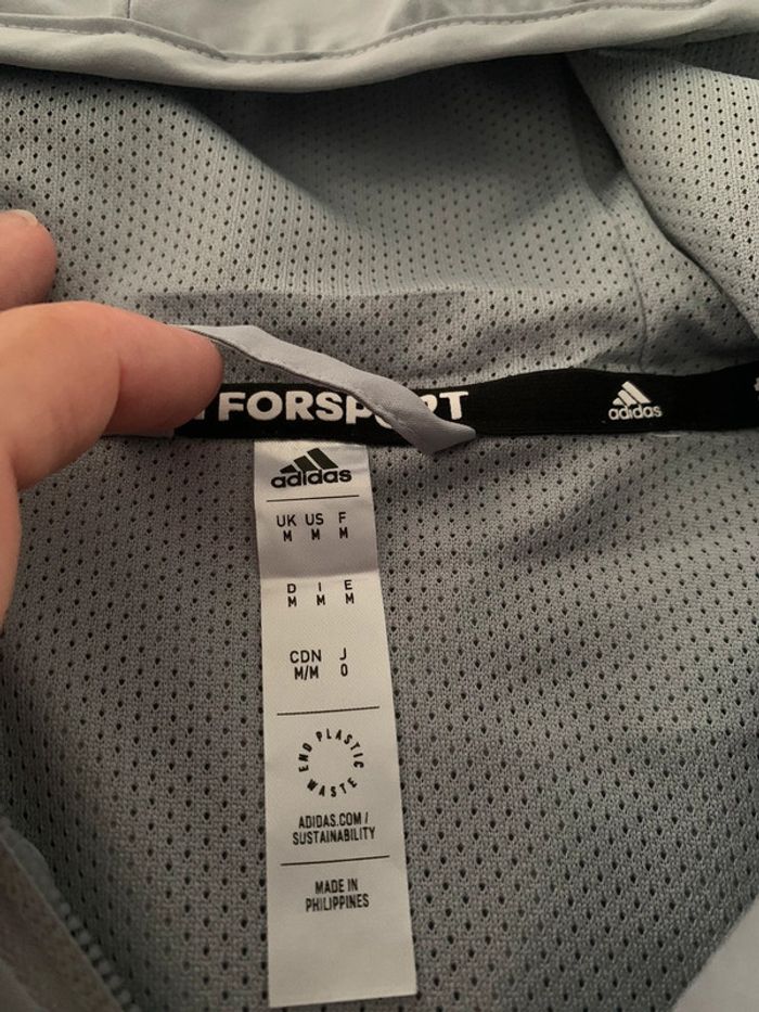 Veste de sport adidas grise taille M en parfait état - photo numéro 2