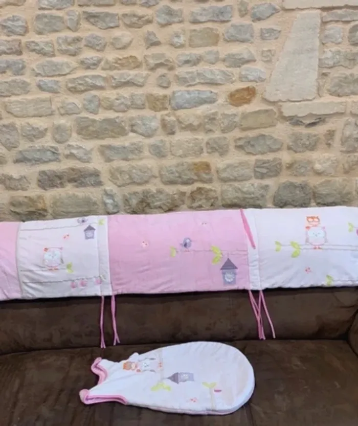 Lot Gigoteuses hiver 0-6 mois + Tour de Lit Coordonné Velours Rose Babies’R’Us - photo numéro 2