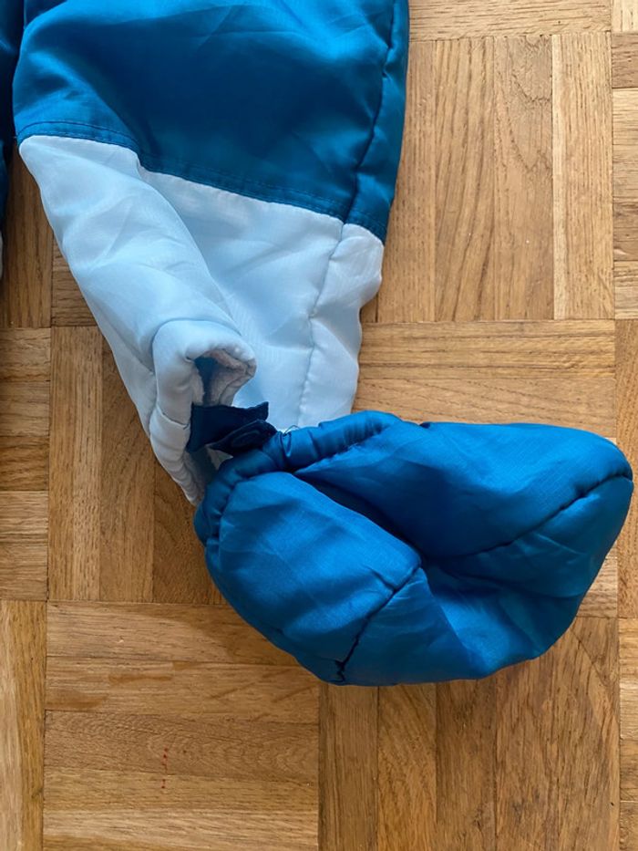 Combinaison de ski avec gants et protections pieds amovibles - In extenso - 18 mois - TBE - photo numéro 5