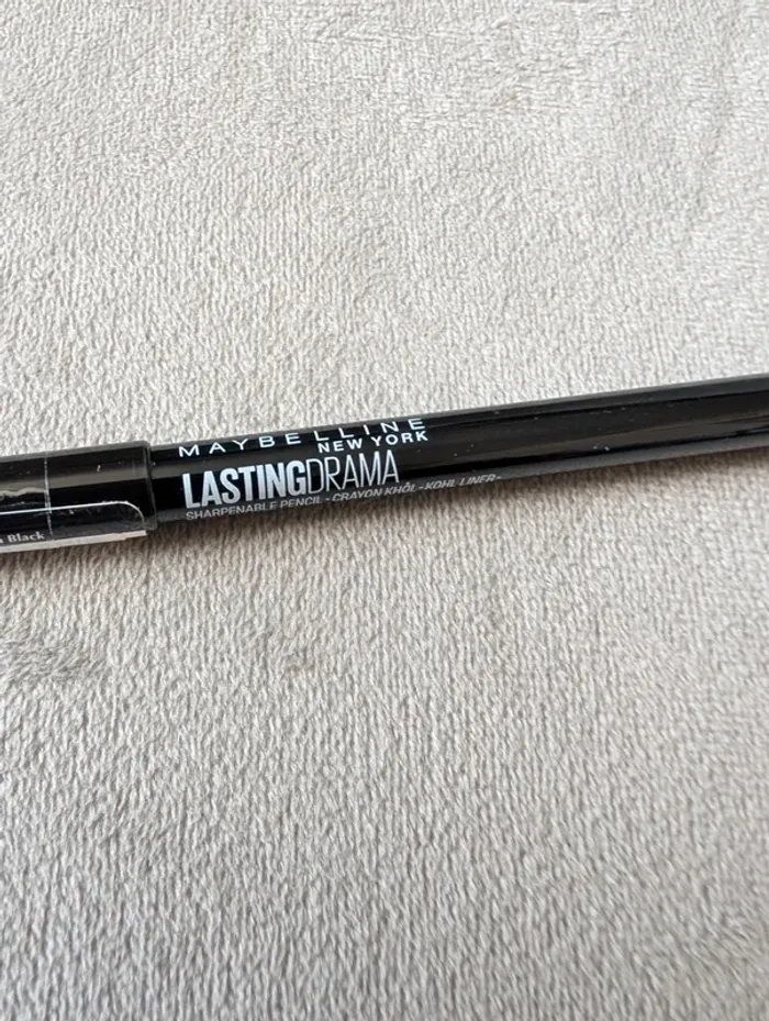 Crayon Khôl ultra noir Maybelline - photo numéro 4