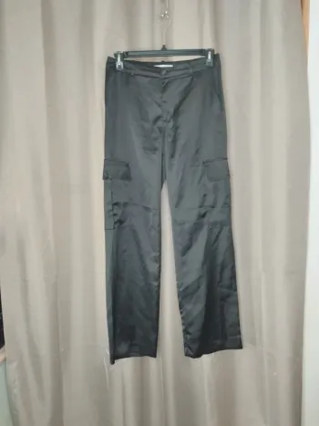 Pantalon noir avec poches