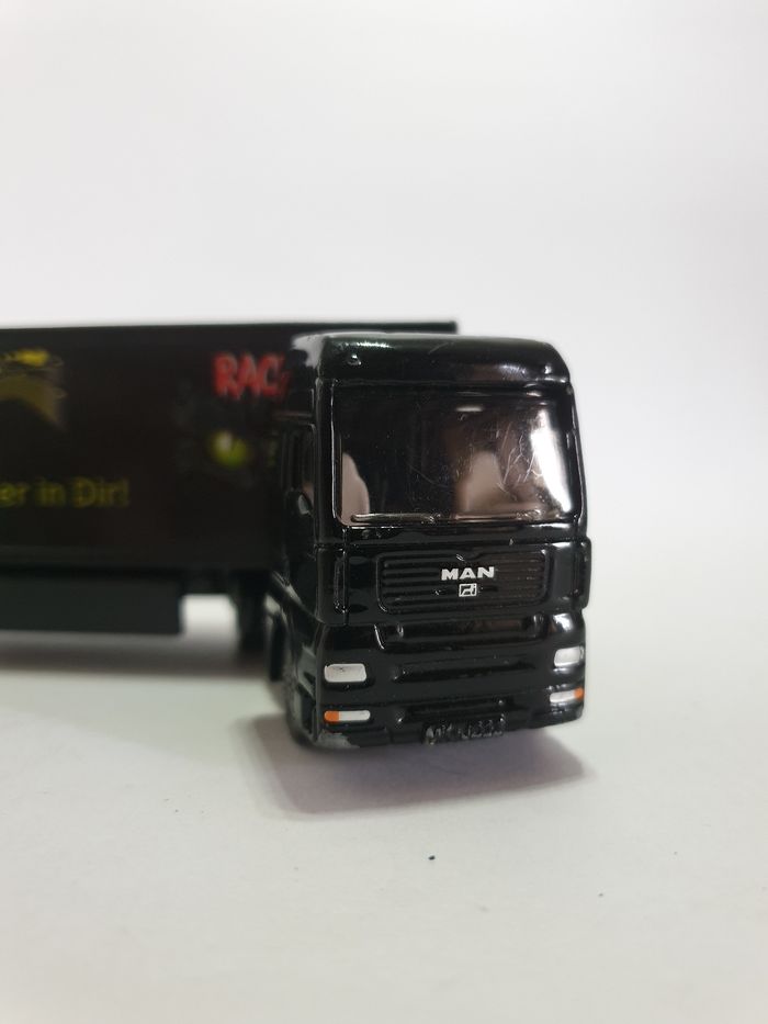 🚛 Camion Semi-Remorque Siku 1627 MAN Race Cat 🇩🇪 1/87 - photo numéro 4