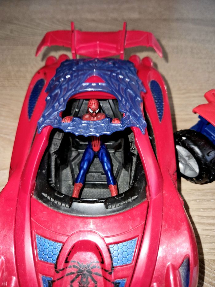 Voiture et quad spiderman comme neuf - photo numéro 3