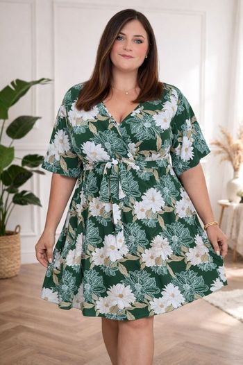 Robe fleur de nuit verte beige et blanche Femme taille 54 marque Les Militantes 💍 