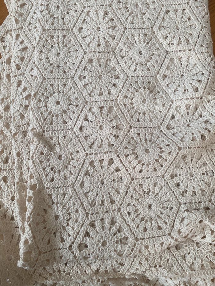 Tissu maille crochet Milos La tissuthèque LR