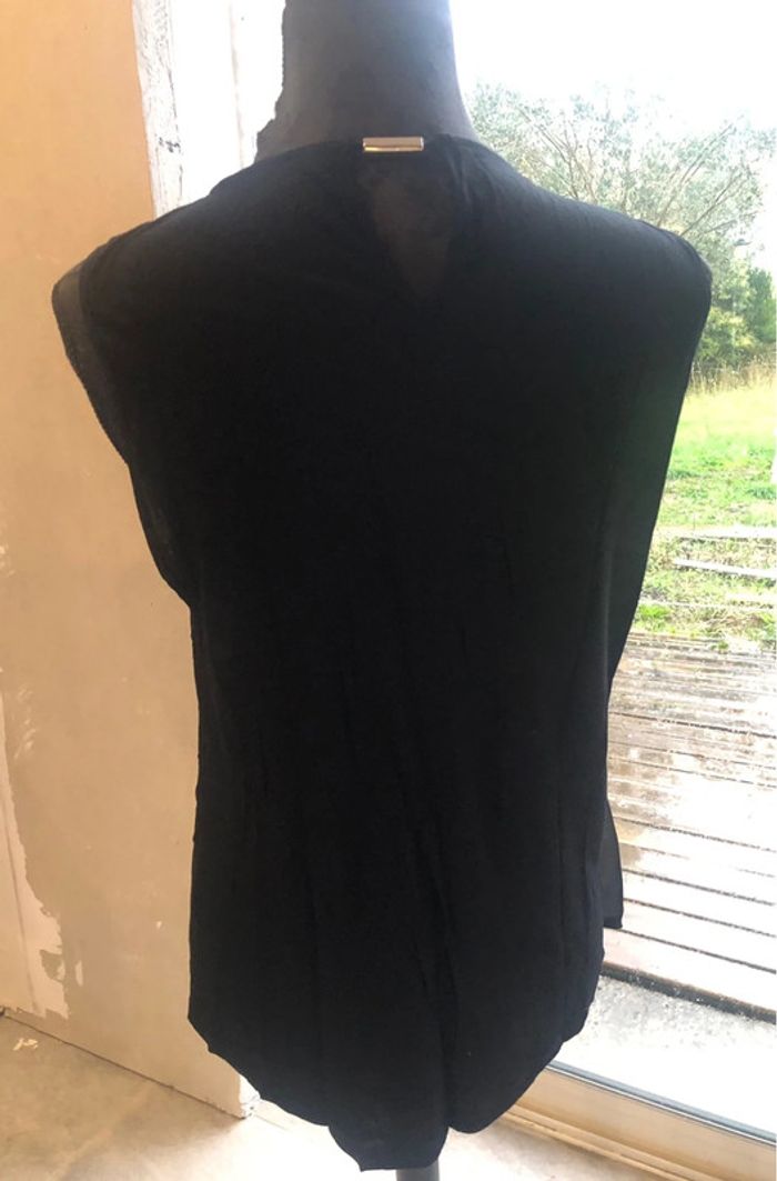 184 - Haut noir voilage - photo numéro 4