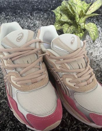 Asics gel rose taille 37