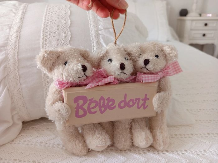 Ensemble doudou lapin, hochet lapin et déco vintage - photo numéro 11