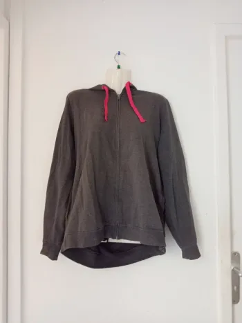 Veste à capuche femme