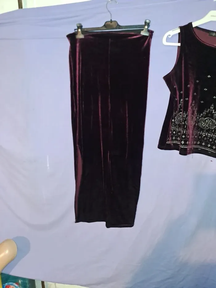 Ensemble femme taille 46-48 - photo numéro 4