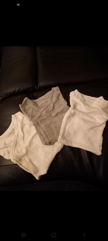 Lot de 3 bodies mixte 0 mois