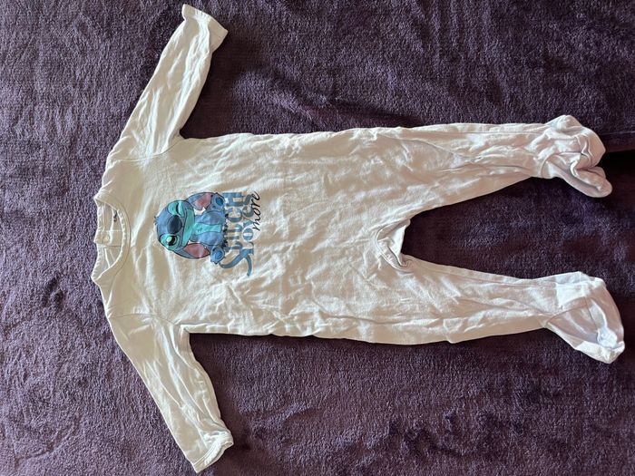 Lot de 4 pyjamas bébé taille 6 et 9 mois diverses marques - photo numéro 5