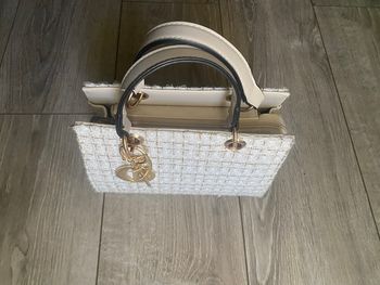 Zara s