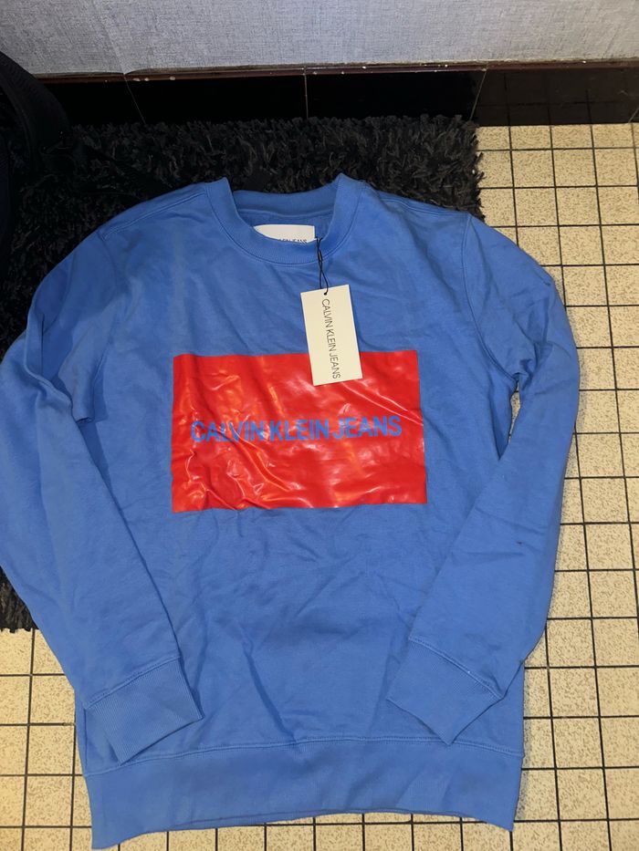 Pull Calvin Klein - photo numéro 2