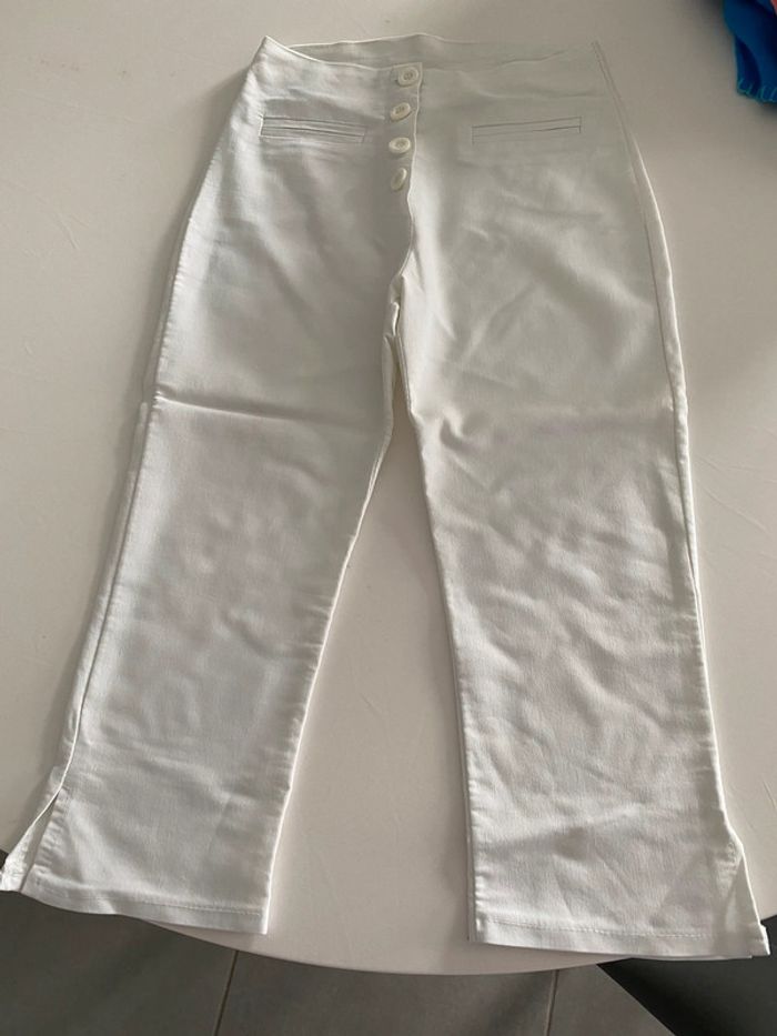 Pantacourt blanc neuf