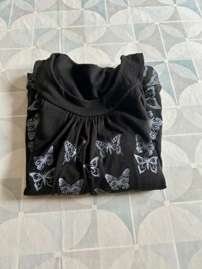 T shirt fille - 10 ans - p’tit mome - en très bon état - photo numéro 3
