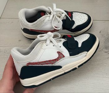 Basket enfant Jordan Legacy 312