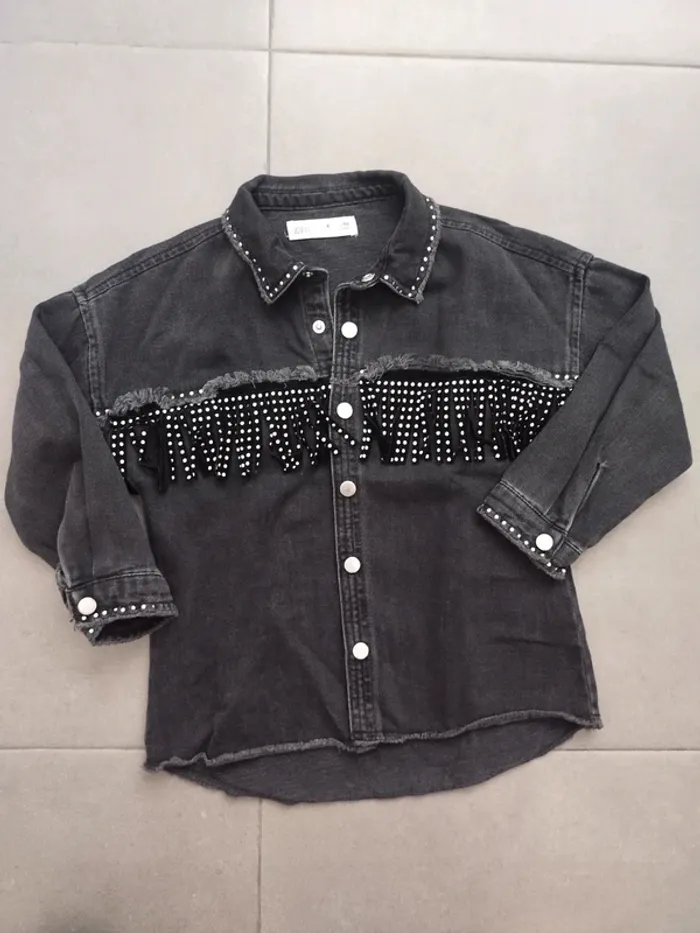 T6 sobrecamisa vaquera negra de Zara niña - photo numéro 4