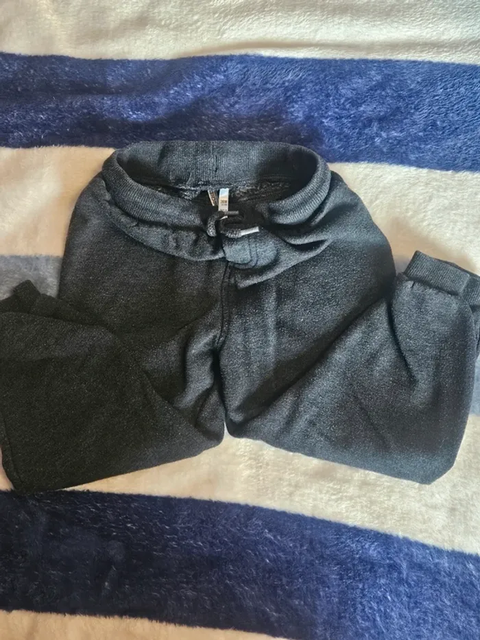 Lot vêtements 36 mois - photo numéro 5