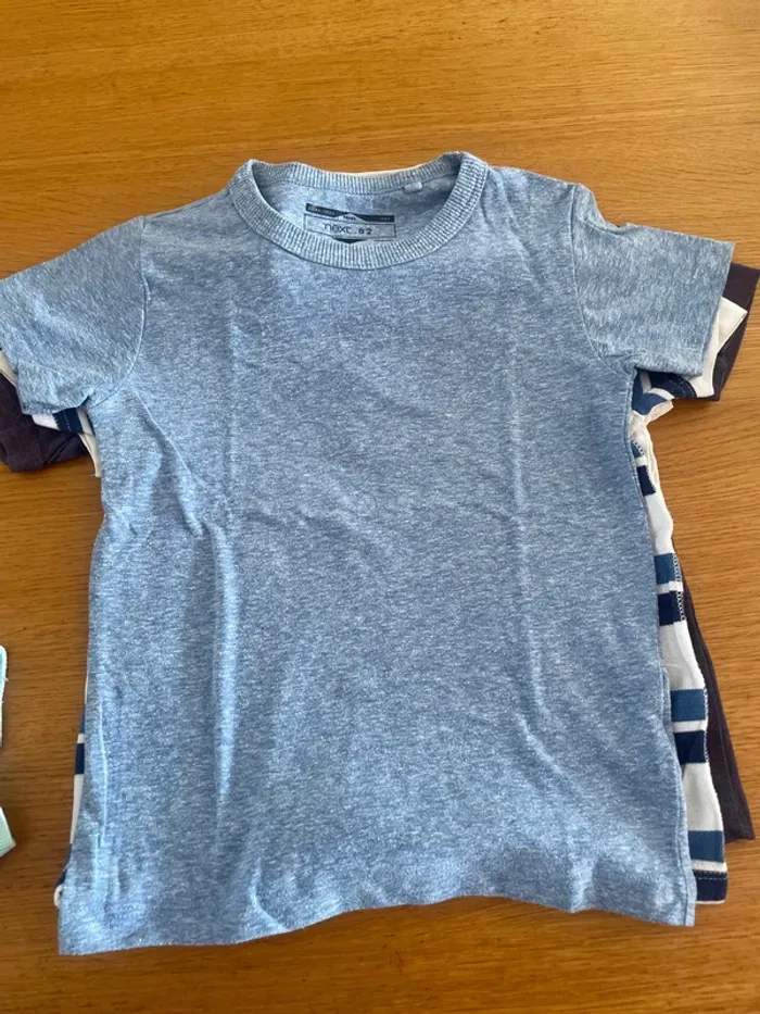 9 t-shirt 4 ans - photo numéro 6