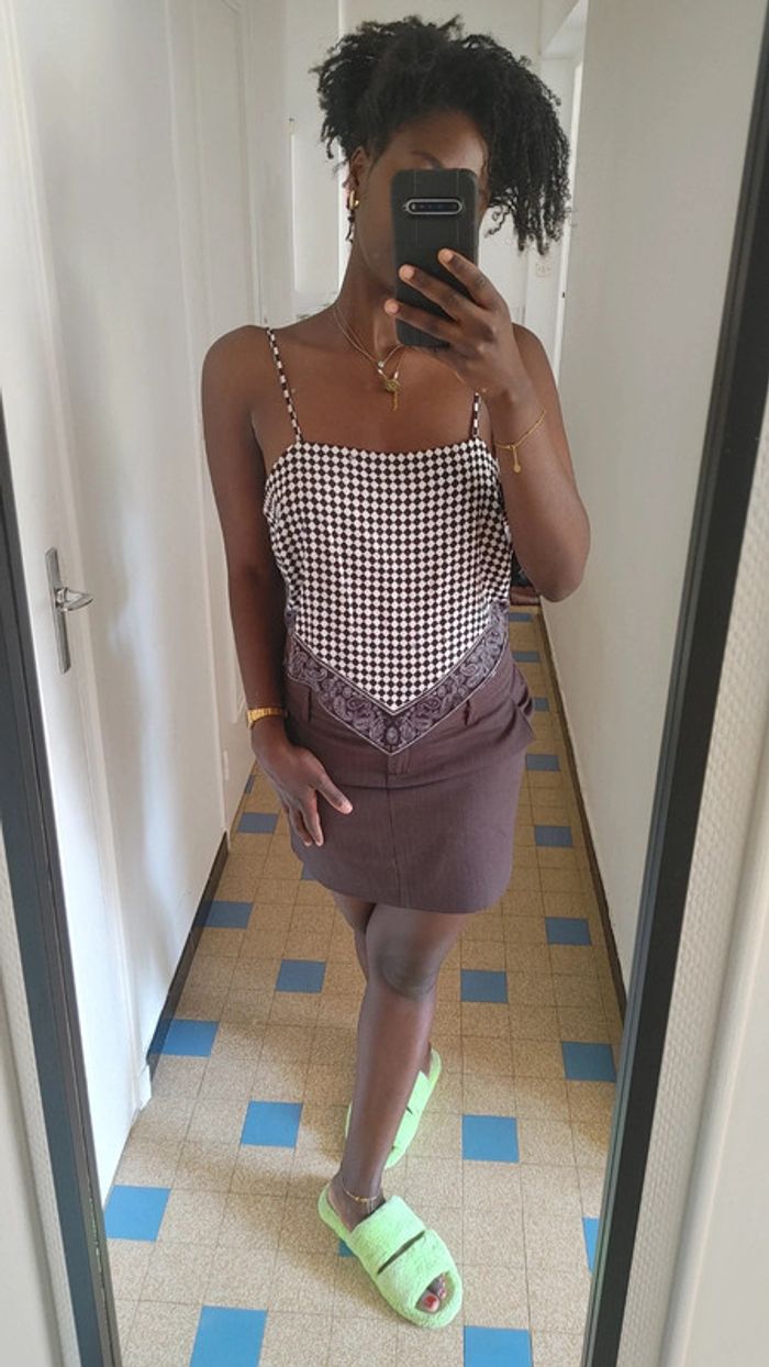 Top débardeur bretelles dos nu damier foulard