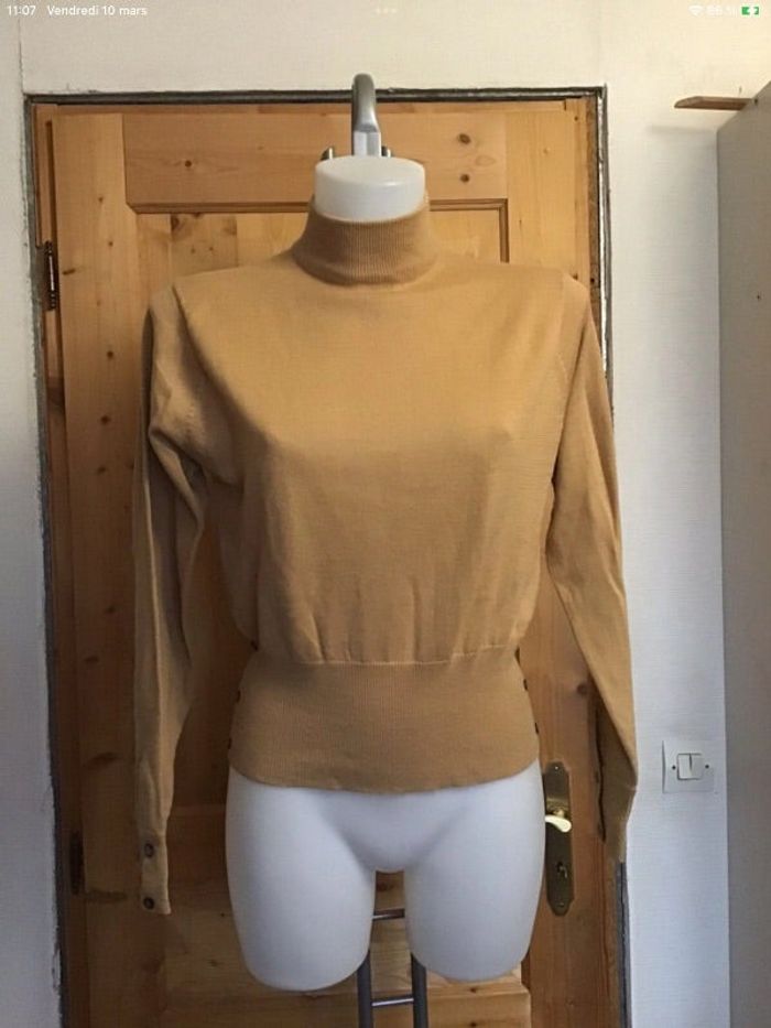 Pull marron 30% laine col montant poignets boutonnés vintage 80s